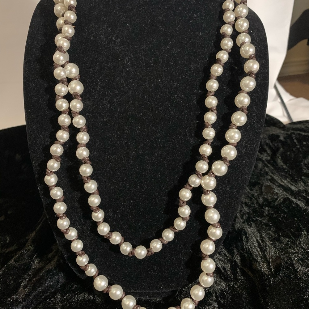 Plunder Design Claire Pearl and Leather Necklace